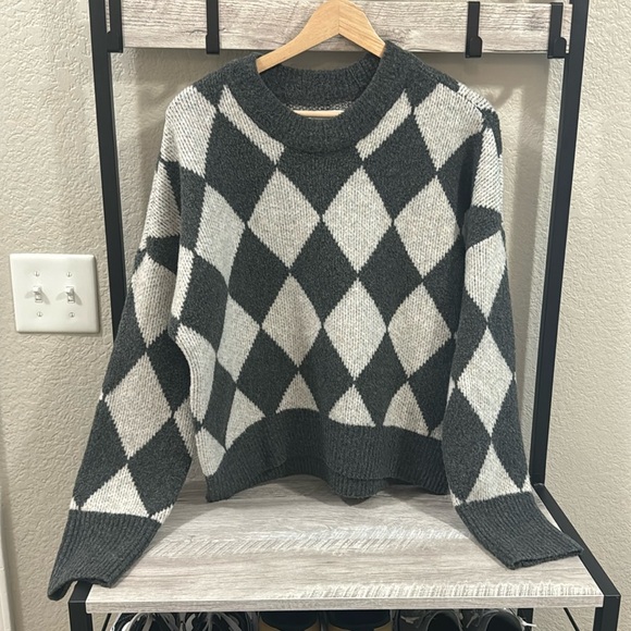 Abercrombie & Fitch Sweaters - Abercrombie Crew Sweater